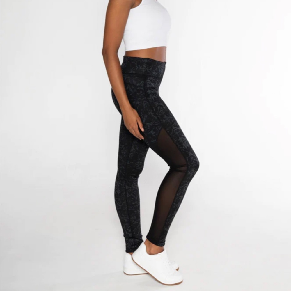 C’est Moi Printed REVERSIBLE leggings
